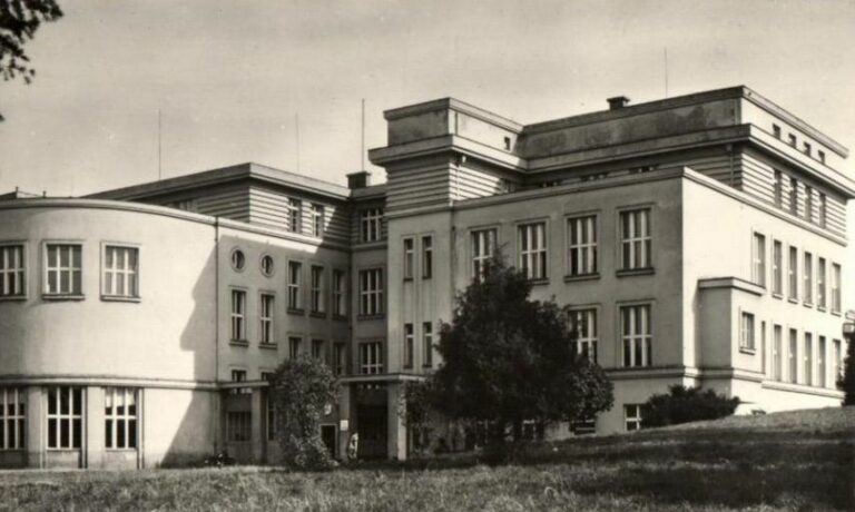 Historie SZeŠ a SOU Čáslav